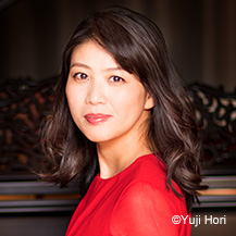 Yoko Kikuchi,Piano
