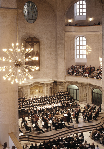 Dresdner Kreuzchor and Dresdner Philharmonie