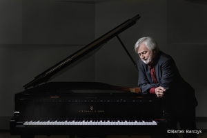 Krystian Zimerman has won the 33rd “Praemium Imperiale” Award.