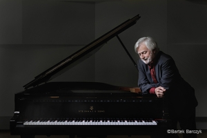 Krystian Zimerman has won the 33rd “Praemium Imperiale” Award.