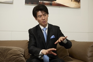 日本デビュー20周年！福間洸太朗インタビュー！ 今回のリサイタルは「ストーリー」がテーマです。