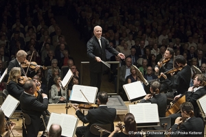 パーヴォ・ヤルヴィ(音楽監督・指揮) チューリッヒ・トーンハレ管弦楽団、2026年5月に来日!