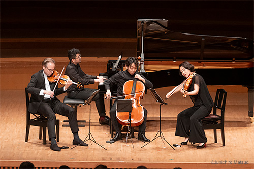 ベンジャミン・シュミット 赤坂智子 佐藤晴真 三浦謙司