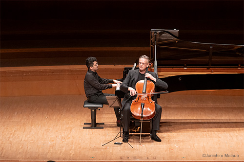 イェンス=ペーター・マインツ 三浦謙司